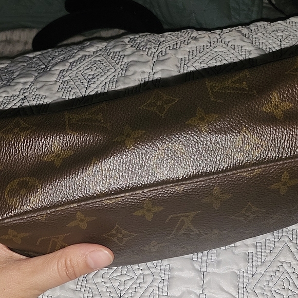 Louis Vuitton Monogram Toiletry Bag Authentic Preowned Vintage - Picture 5 of 15